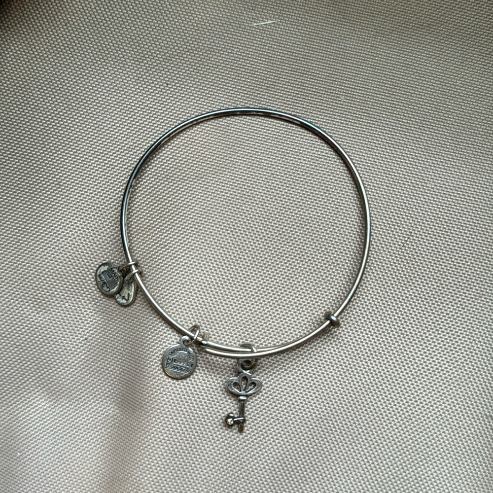 Alex and Ani silver key bracelet ❗️bundle 3 for $15❗️